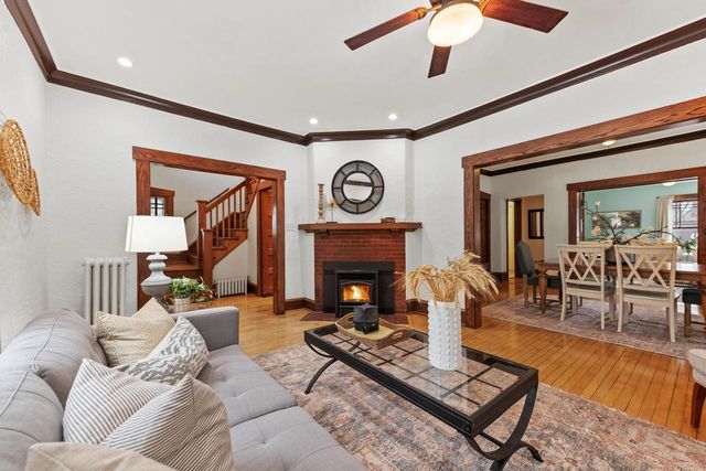 2410 E Stratford COURT, Shorewood, WI 53211