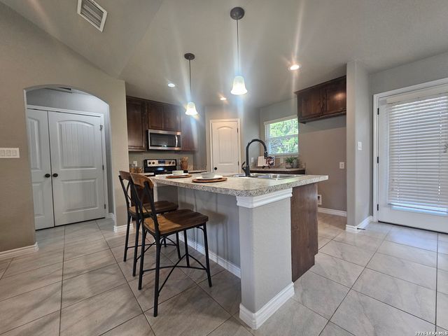 134 Alpine Ct, Spring Branch, TX 78070