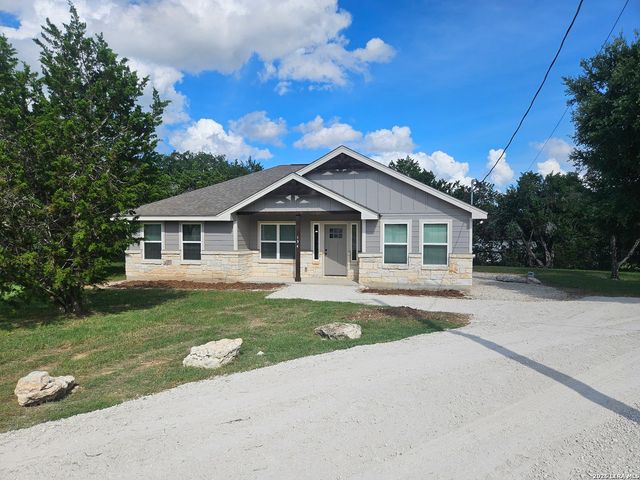 134 Alpine Ct, Spring Branch, TX 78070