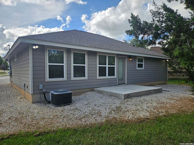 134 Alpine Ct, Spring Branch, TX 78070