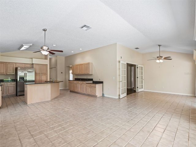823 SAN SALVADOR DRIVE, The Villages, FL 32159