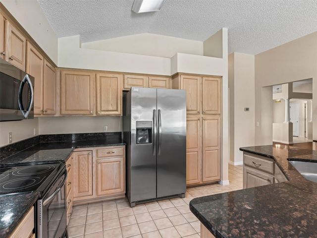 823 SAN SALVADOR DRIVE, The Villages, FL 32159