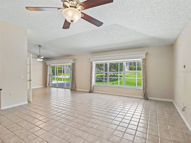 823 SAN SALVADOR DRIVE, The Villages, FL 32159