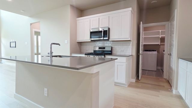 913 London Town Lane, Mckinney, TX 75071