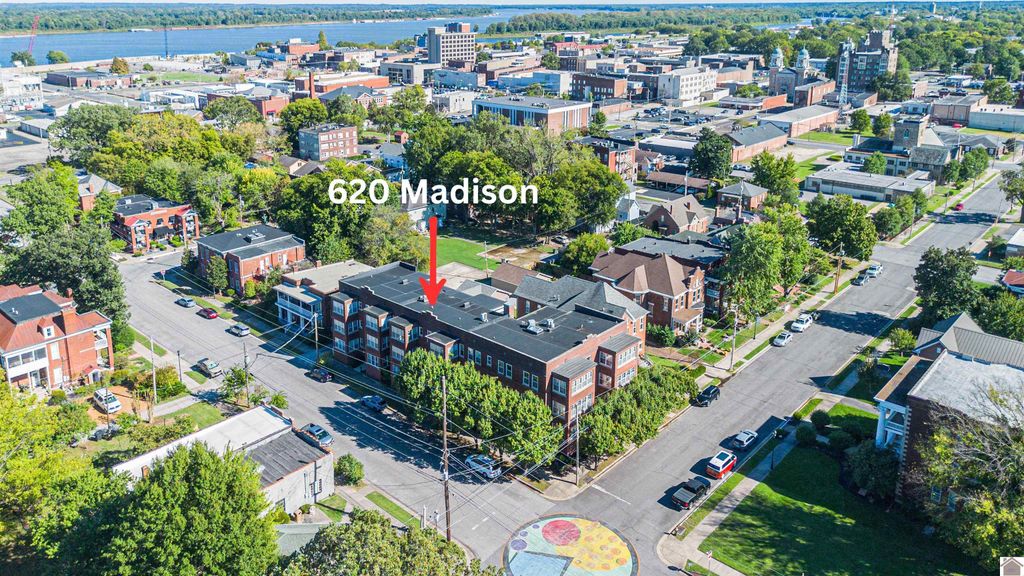 620 Madison Street, Unit 201, Paducah, KY 42001