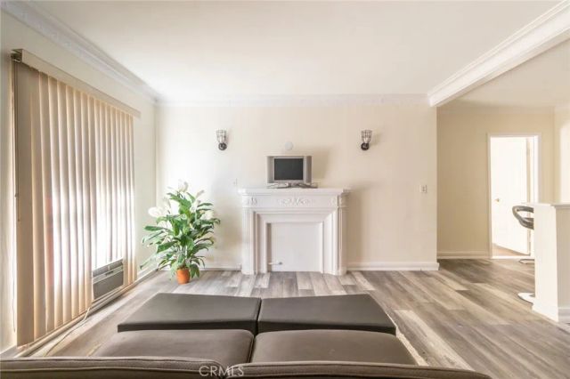 701 Crenshaw, Los Angeles, CA 90005