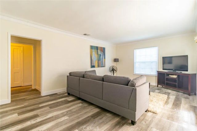 701 Crenshaw, Los Angeles, CA 90005