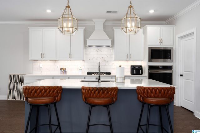 3024 BLACKRIDGE SOUTH BOULEVARD, Hoover, AL 35244