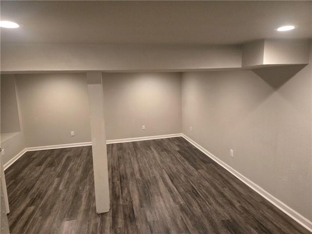 4001 S Pleasant Street, Independence, MO 64055