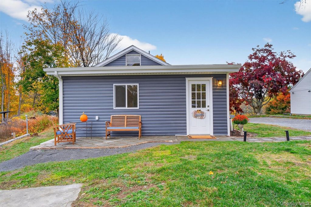 86 Vassar Road, Wappingers Falls, NY 12603