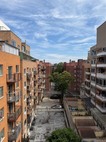 14118 Cherry Avenue 6G, Flushing, NY 11355