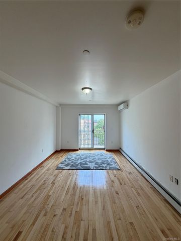 14118 Cherry Avenue 6G, Flushing, NY 11355