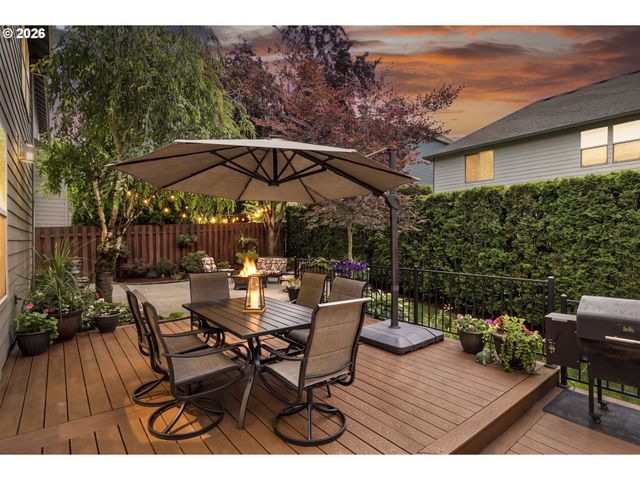1099 Se MIMOSA Dr, Gresham, OR 97080