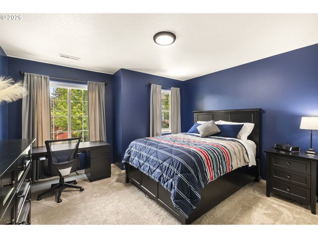 1099 Se MIMOSA Dr, Gresham, OR 97080