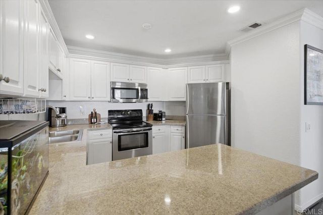 3525 Paseo De Elenita 180, Oceanside, CA 92056