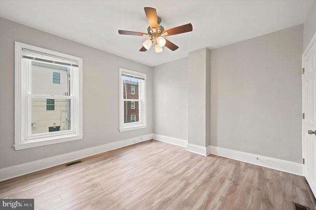 869 MOYER ST, Philadelphia, PA 19125