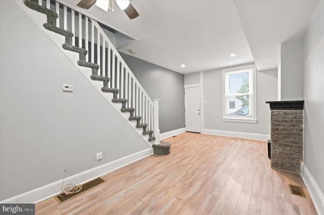 869 MOYER ST, Philadelphia, PA 19125