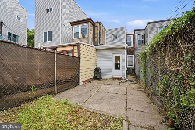 869 MOYER ST, Philadelphia, PA 19125