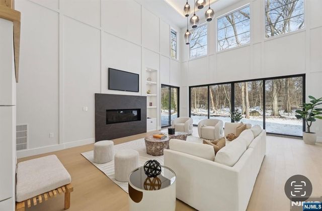 308 Spring Lane, Haworth, NJ 07641