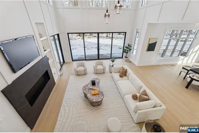 308 Spring Lane, Haworth, NJ 07641