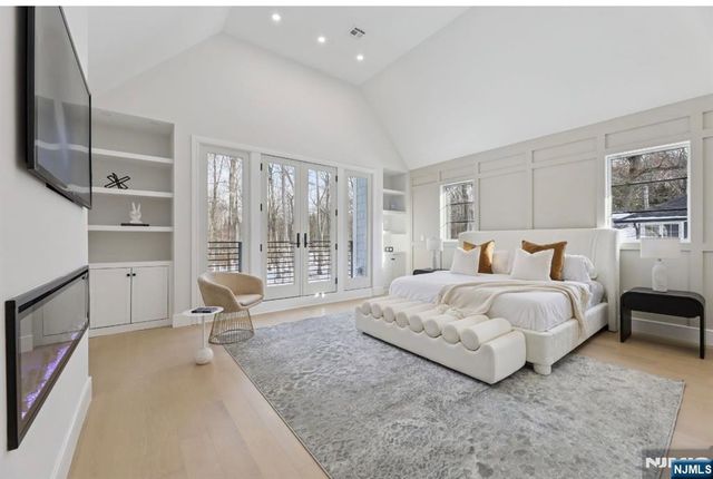 308 Spring Lane, Haworth, NJ 07641