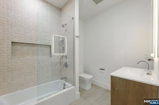 308 Spring Lane, Haworth, NJ 07641