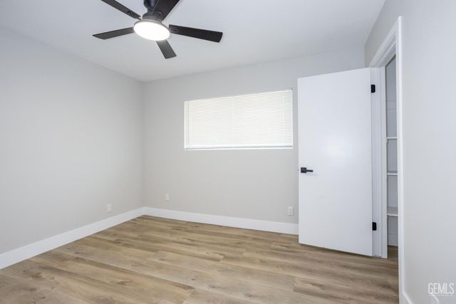908 San Vicente Drive, Bakersfield, CA 93307