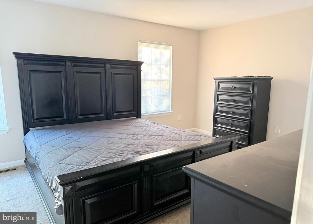 Image 18 of property listing at 15001 WHEATLAND PL, Laurel, MD 20707