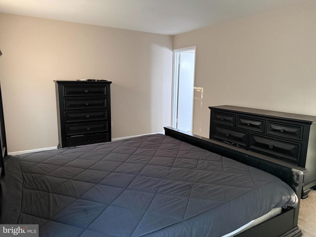 Image 20 of property listing at 15001 WHEATLAND PL, Laurel, MD 20707