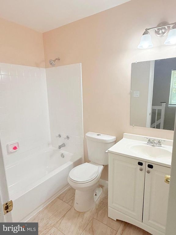 Image 30 of property listing at 15001 WHEATLAND PL, Laurel, MD 20707
