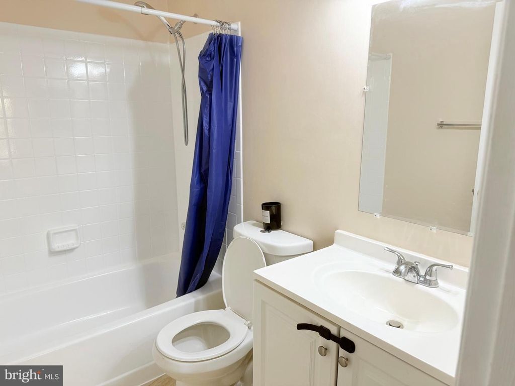 Image 40 of property listing at 15001 WHEATLAND PL, Laurel, MD 20707