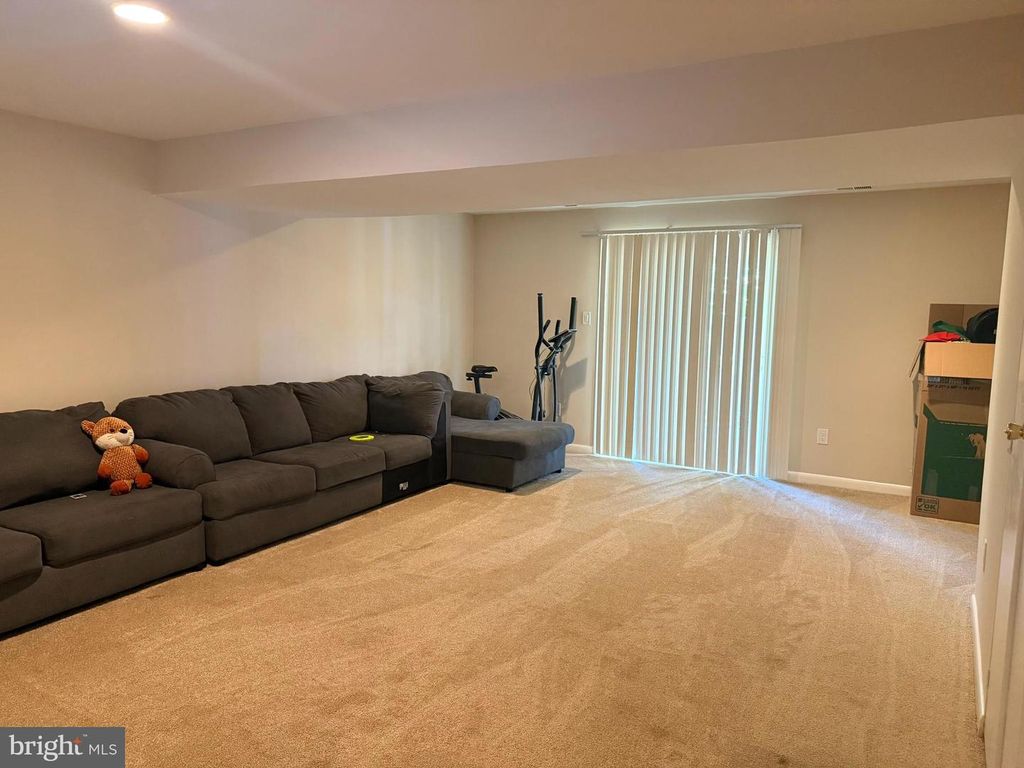 Image 57 of property listing at 15001 WHEATLAND PL, Laurel, MD 20707