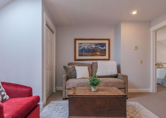 81 Daybreak Drive I202, Ludlow, VT 05149