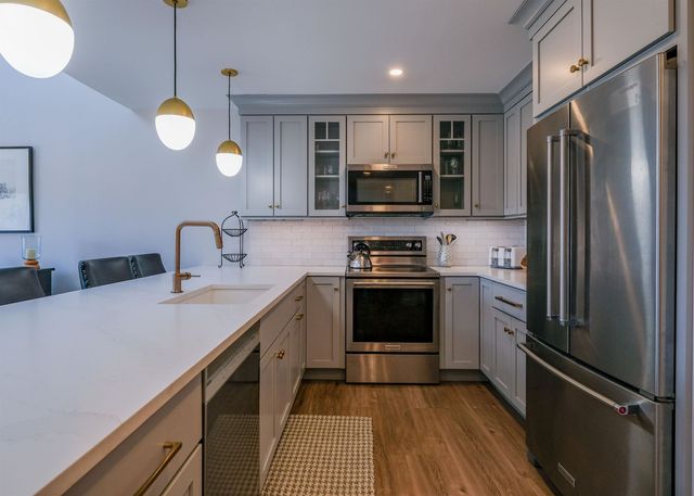 81 Daybreak Drive I202, Ludlow, VT 05149