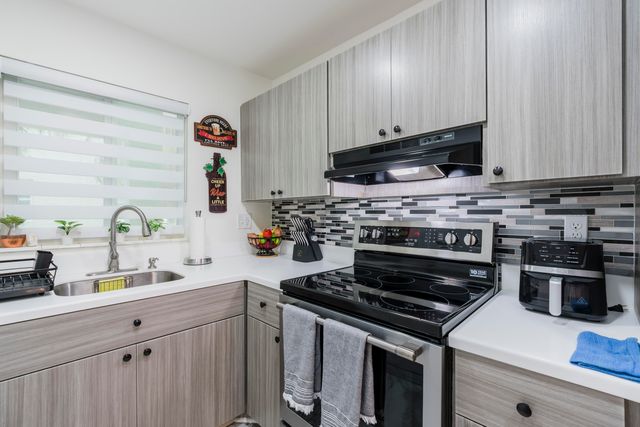 1425 Arthur Street 111B, Hollywood, FL 33020