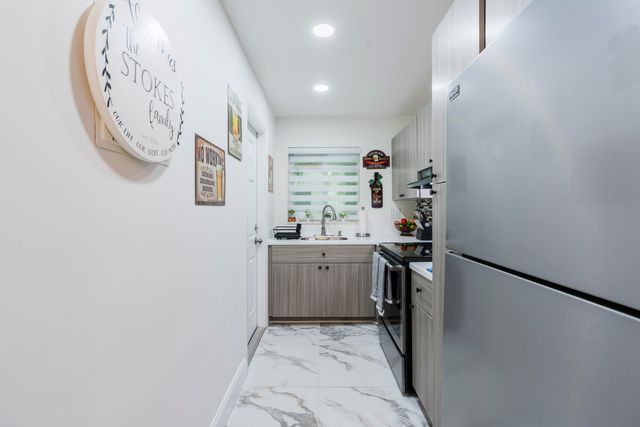 1425 Arthur Street 111B, Hollywood, FL 33020