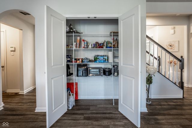4426 Eagleridge Lane, Zionsville, IN 46077