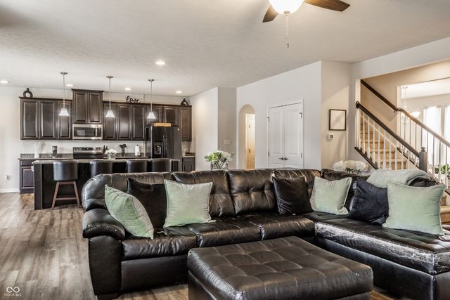 4426 Eagleridge Lane, Zionsville, IN 46077
