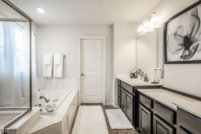 4426 Eagleridge Lane, Zionsville, IN 46077