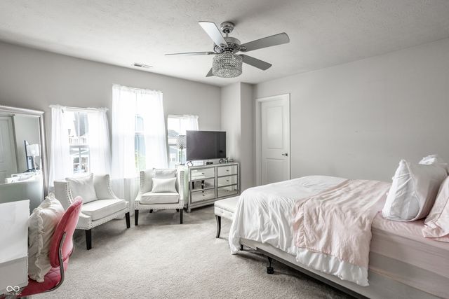 4426 Eagleridge Lane, Zionsville, IN 46077