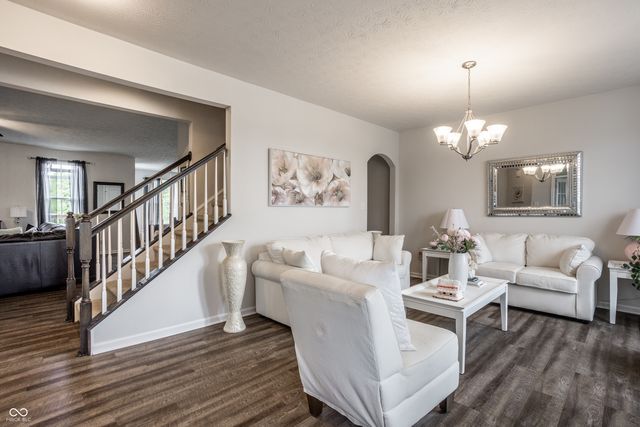 4426 Eagleridge Lane, Zionsville, IN 46077