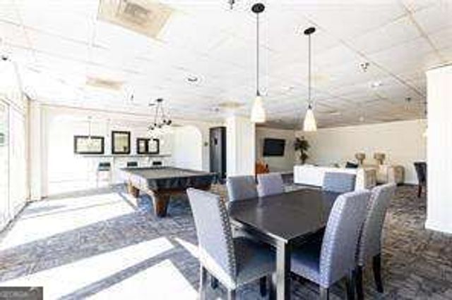 2479 Peachtree Road NE 1010, Atlanta, GA 30305