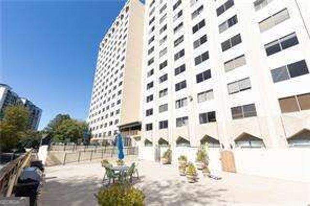 2479 Peachtree Road NE 1010, Atlanta, GA 30305