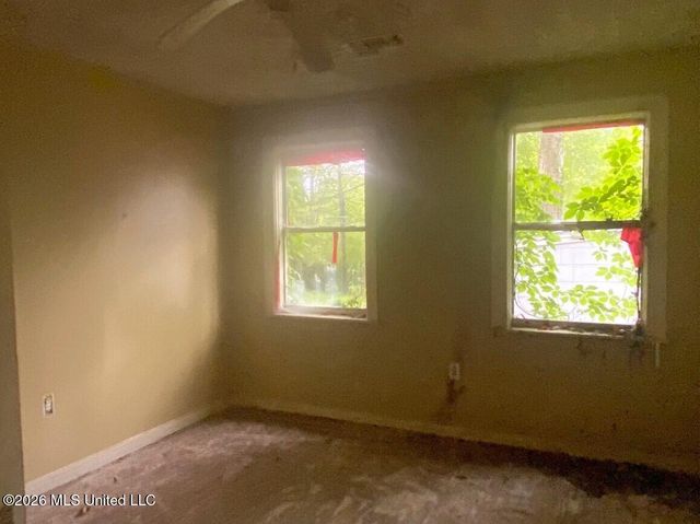2006 Alta Woods Boulevard, Jackson, MS 39204