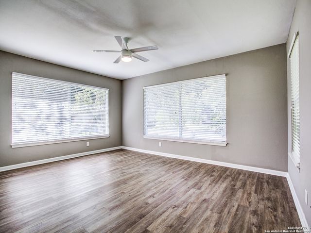 413 Garraty, San Antonio, TX 78209