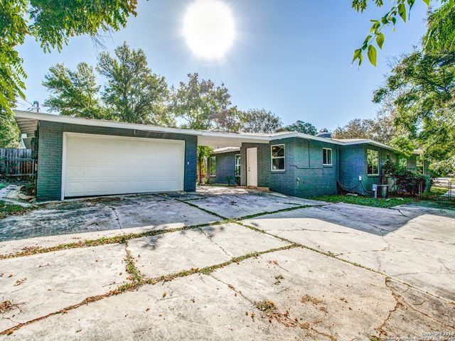 413 Garraty, San Antonio, TX 78209