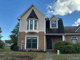 2403 Brookline Court, Decatur, AL 35603