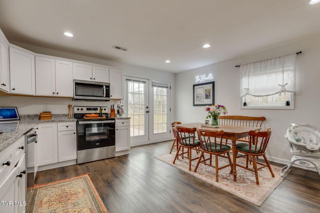 2526 Park Avenue, Johnson City, TN 37601