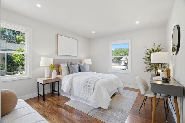 218 N Murphy Avenue, Sunnyvale, CA 94086
