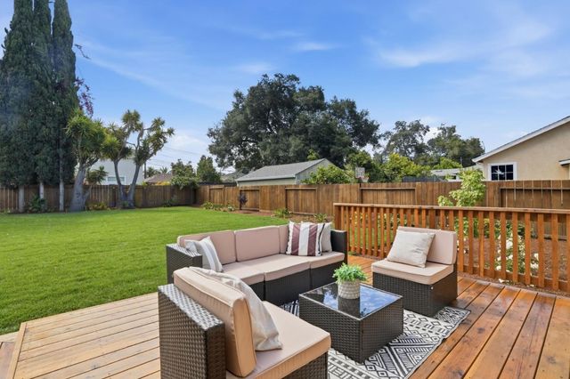 218 N Murphy Avenue, Sunnyvale, CA 94086